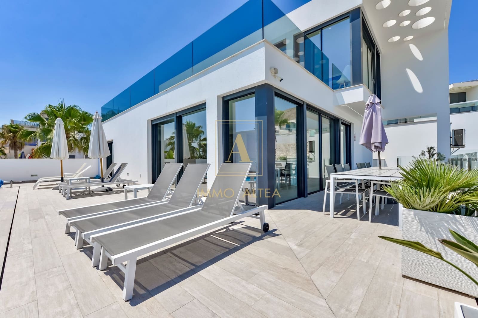 5 sypialnia Willa na sprzedaż w Finestrat z basenem - 975 000 € (Ref: 9953218)