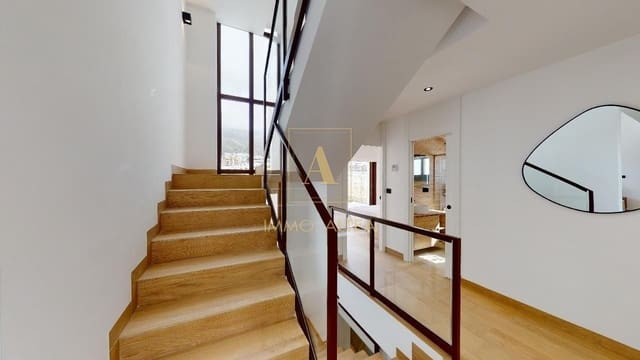 4 soveværelse Villa til salg i Finestrat med swimmingpool - € 859.000 (Ref: 9996580)