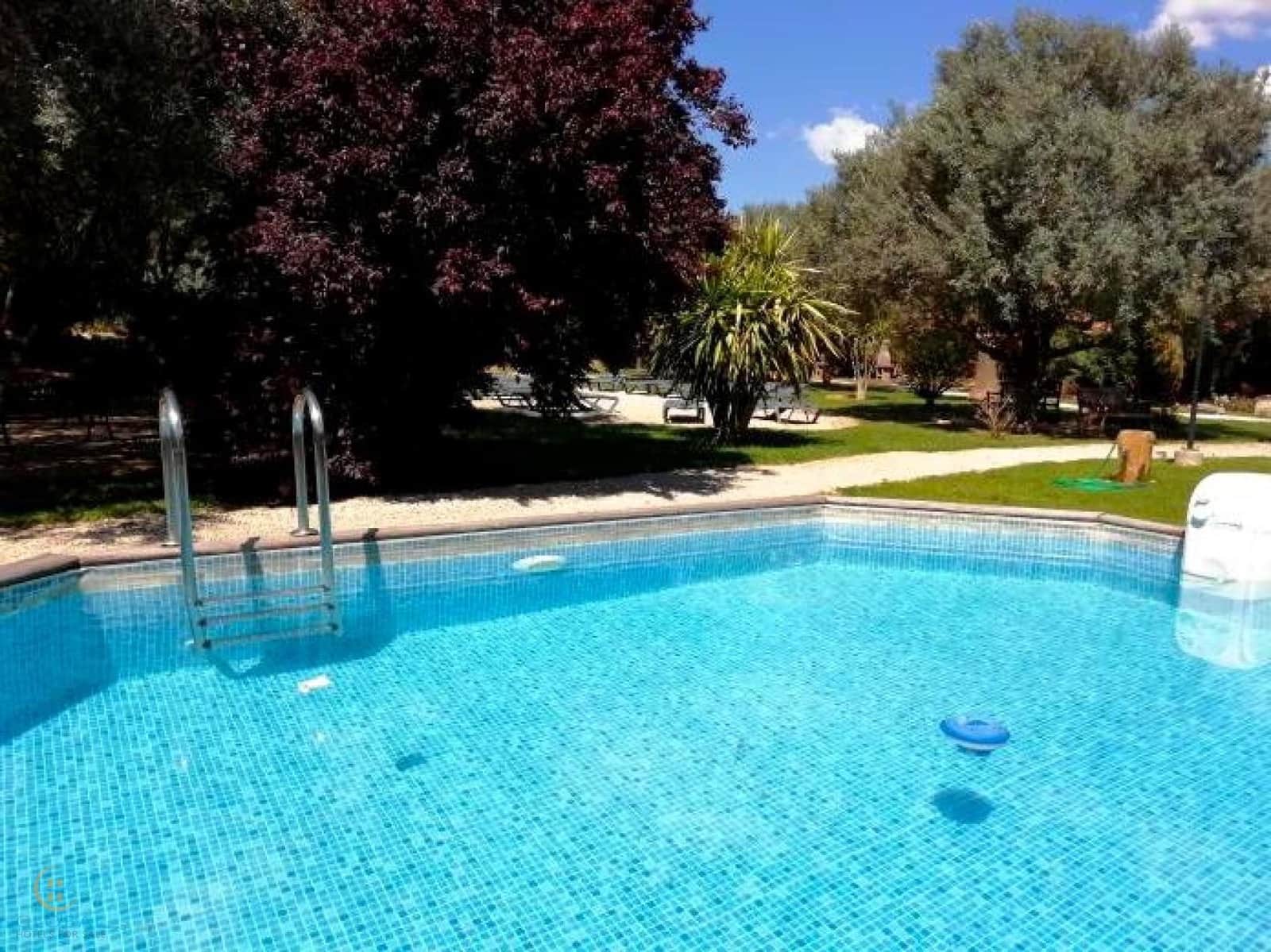 Pensión/Hostal de 13 habitaciones en Rugat en venta con piscina - 1.800.000 € (Ref: 8419968)