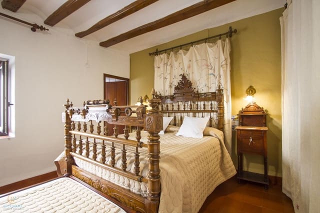 6 bedroom Guesthouse/B & B for sale in Vall de Ebo with pool - € 1,300,000 (Ref: 8424324)