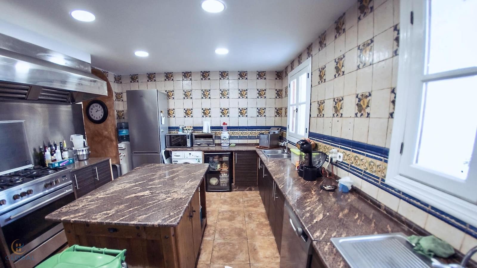 8 soveværelse Guesthouse/B & B til salg i Lorca med swimmingpool garage - € 625.000 (Ref: 8489656)