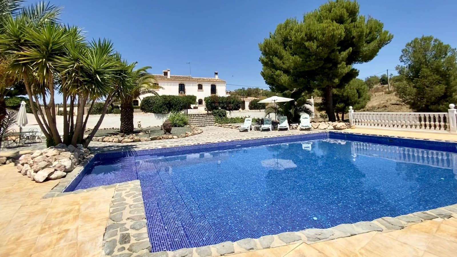 8 soveværelse Guesthouse/B & B til salg i Lorca med swimmingpool garage - € 625.000 (Ref: 8489656)