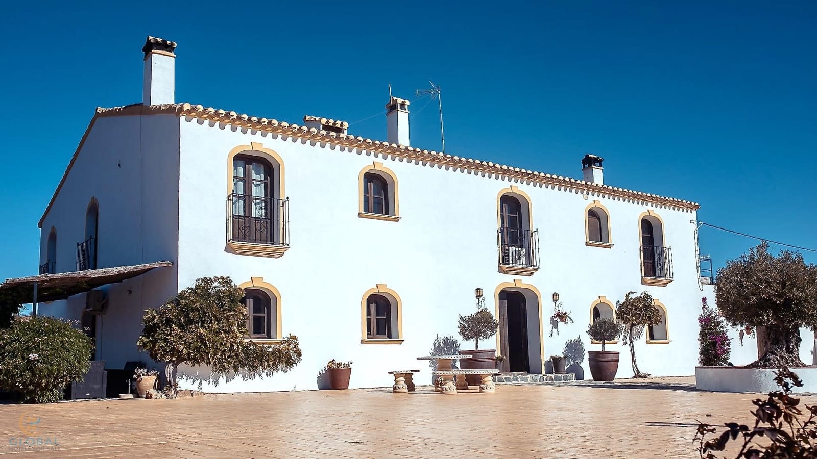 8 soveværelse Guesthouse/B & B til salg i Lorca med swimmingpool garage - € 625.000 (Ref: 8489656)