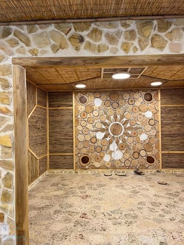 200 bedroom Hotel for sale in El Campello with pool garage - € 5,000,000 (Ref: 8577743)