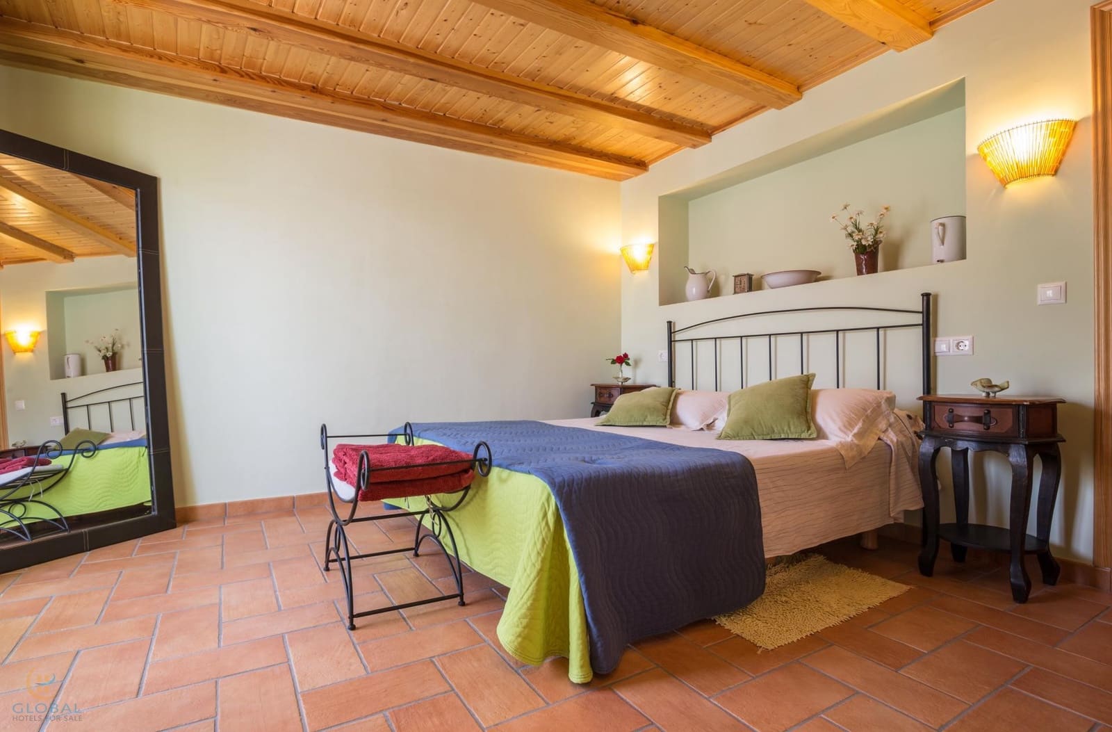 5 soveværelse Guesthouse/B & B til salg i Orba - € 459.000 (Ref: 8793878)