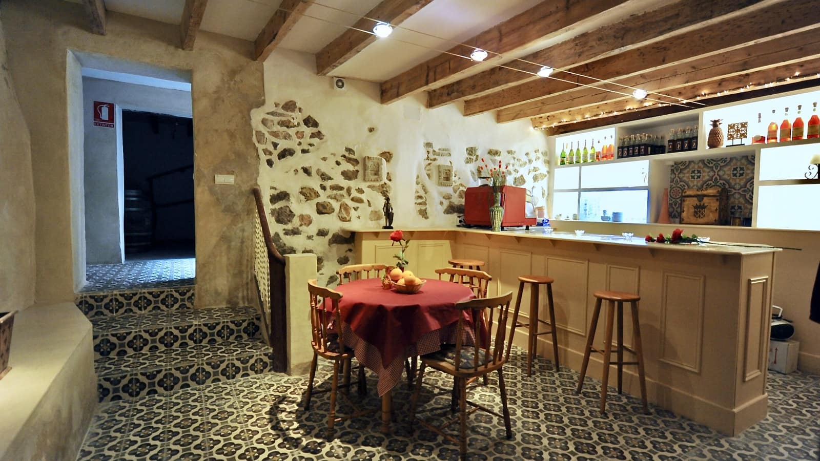 7 soverom Gjestgiveri/B&B til salgs i El Campello - € 625 000 (Ref: 9274727)