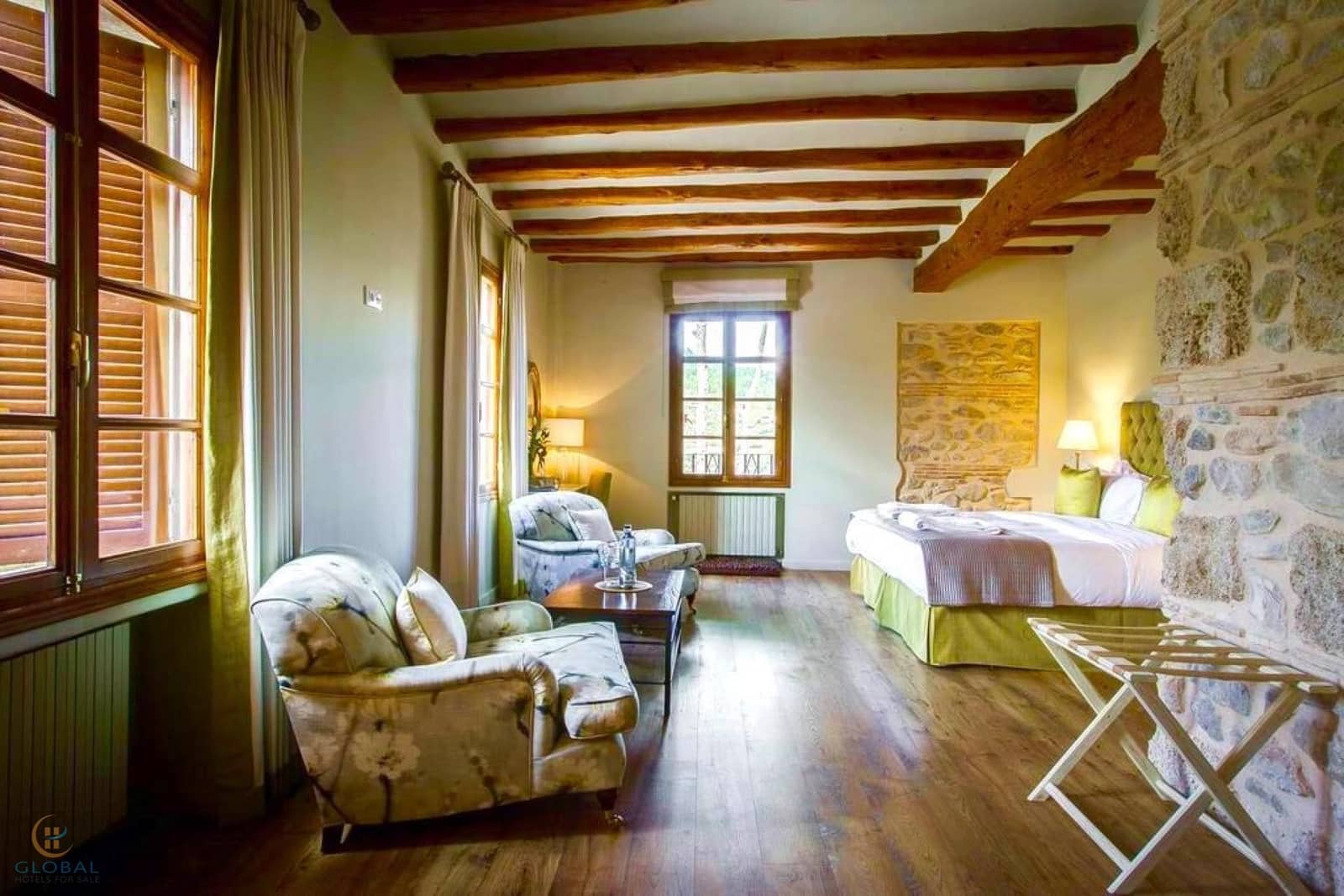 14 bedroom Hotel for sale in Alcoy / Alcoi with pool garage - € 3,500,000 (Ref: 9490855)