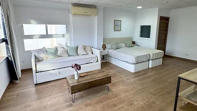 4 Zimmer Pension zu verkaufen in Calpe / Calp - 750.000 € (Ref: 9705993)