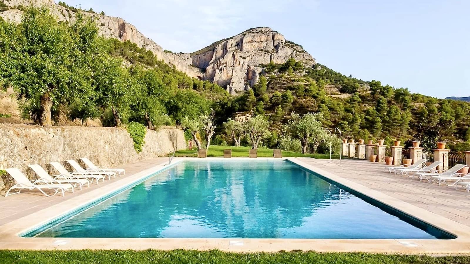 16 soveværelse Hotel til salg i Alcoy / Alcoi med swimmingpool - € 4.900.000 (Ref: 9793108)