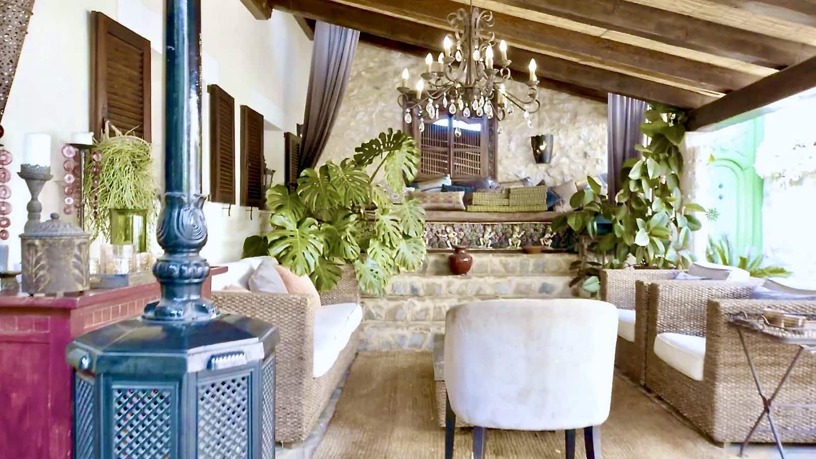 17 bedroom Hotel for sale in Alicante / Alacant city with pool garage - € 4,600,000 (Ref: 9793234)