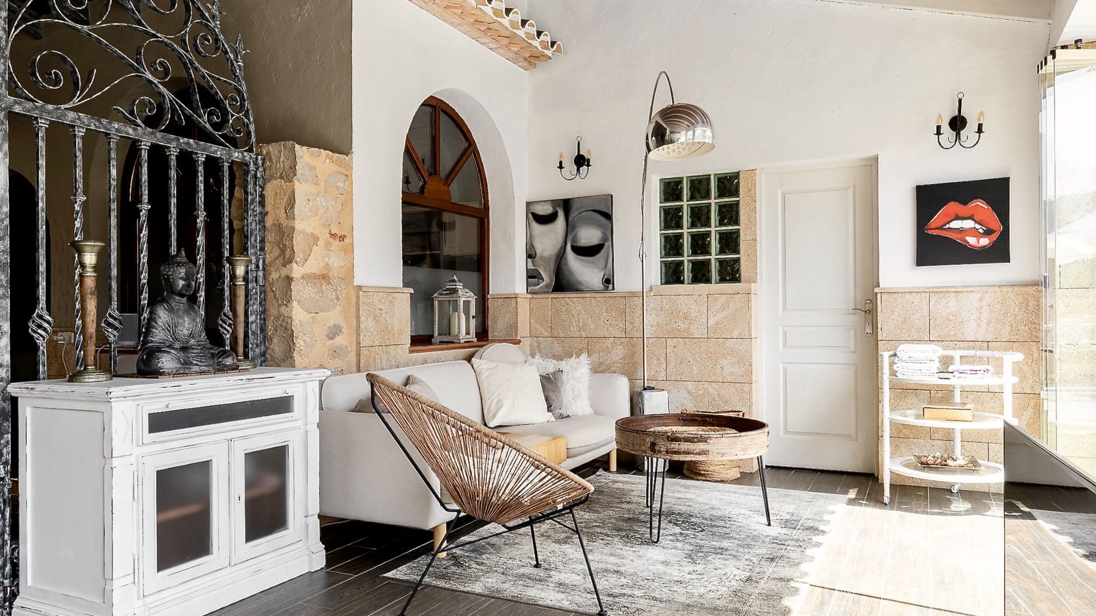 8 bedroom Guesthouse/B & B for rent in Benissa with garage - € 5,000 (Ref: 9823533)