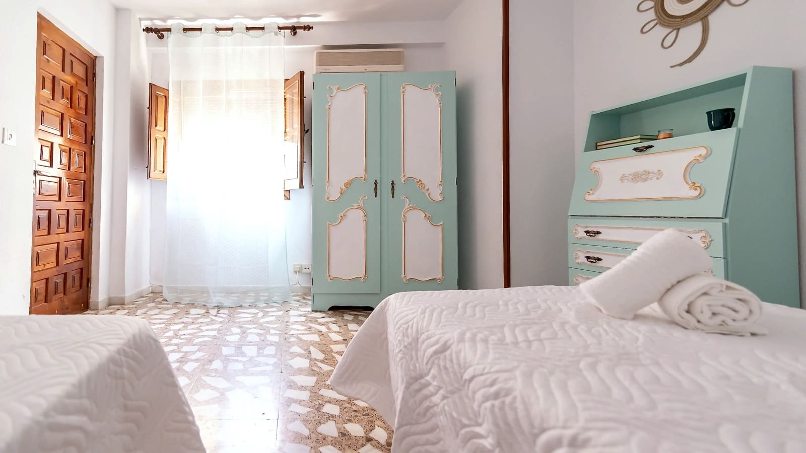 5 bedroom Guesthouse/B & B for sale in La Iruela - € 260,000 (Ref: 9823973)