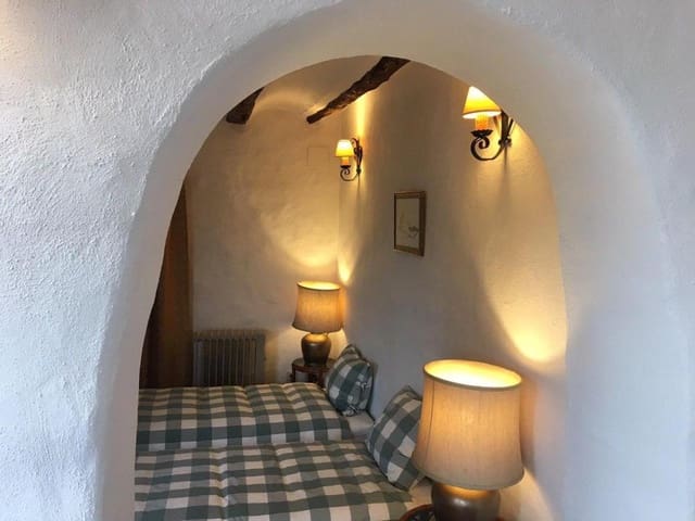 10 slaapkamer Gastenverblijf/B&B te koop in Planes met zwembad - € 650.000 (Ref: 9979289)