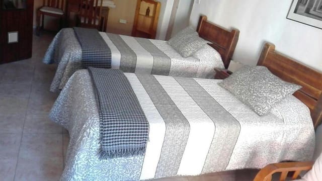 10 slaapkamer Gastenverblijf/B&B te koop in Planes met zwembad - € 650.000 (Ref: 9979289)