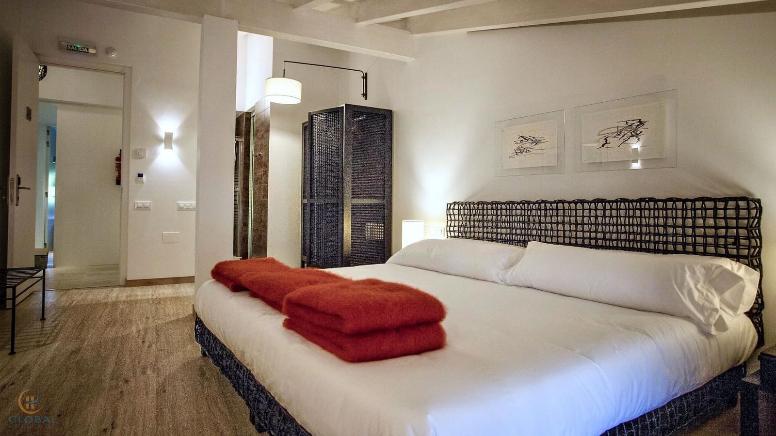 8 soveværelse Hotel til salg i Zorraquin - € 985.000 (Ref: 9979294)