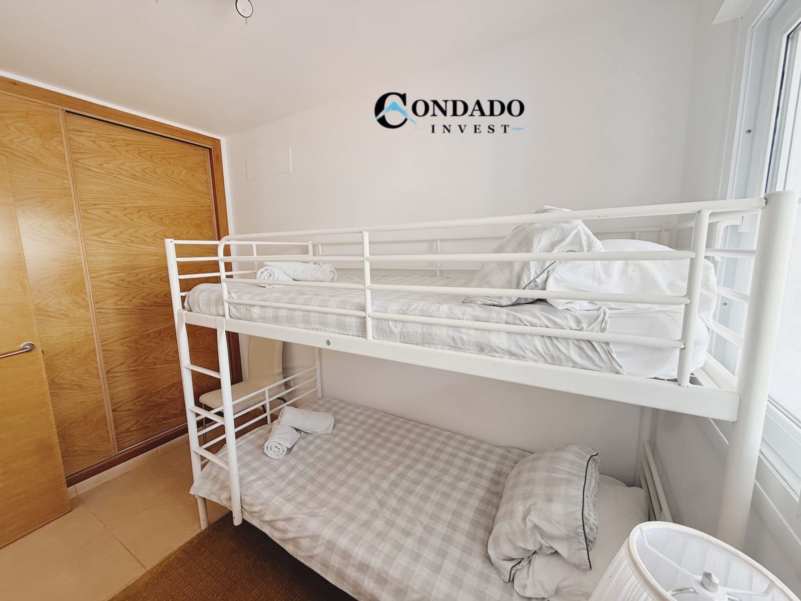 3 makuuhuone Huoneisto myytävänä paikassa Condado de Alhama mukana uima-altaan 
autotalli - 129 995 € (Ref: 10045804)