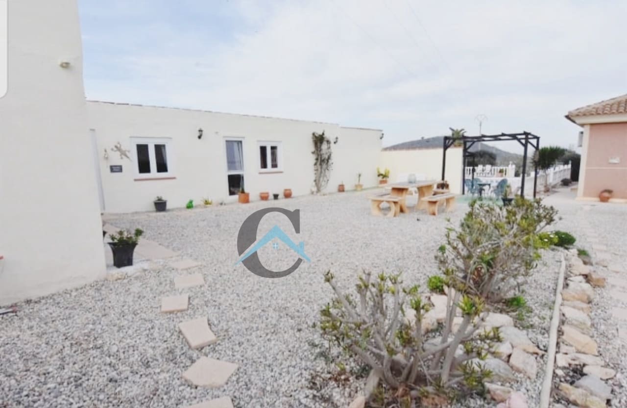 5 soveværelse Finca/Landehus til salg i Cartagena med swimmingpool garage - € 279.000 (Ref: 8555605)