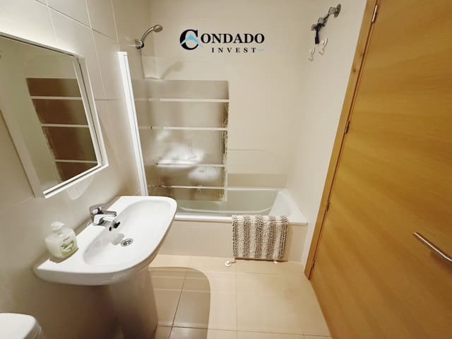 2 sypialnia Apartament na sprzedaż w Condado de Alhama z basenem - 97 000 € (Ref: 9051150)