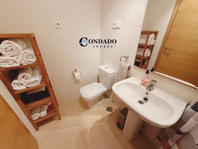 2 soveværelse Penthouse til salg i Condado de Alhama med swimmingpool garage - € 98.000 (Ref: 9057709)