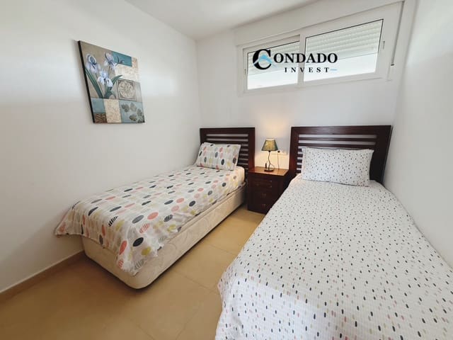 2 soveværelse Penthouse til salg i Condado de Alhama med swimmingpool garage - € 98.000 (Ref: 9057709)