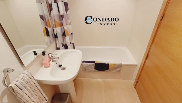 2 soveværelse Penthouse til salg i Condado de Alhama med swimmingpool garage - € 98.000 (Ref: 9057709)