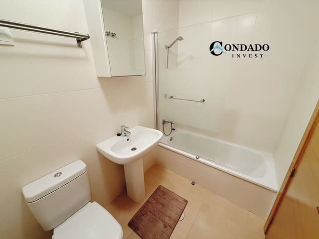 2 soveværelse Penthouse til salg i Condado de Alhama med swimmingpool garage - € 99.995 (Ref: 9104756)