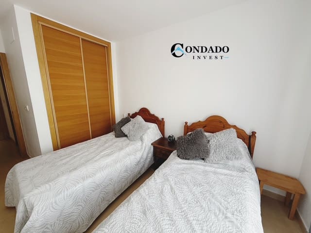 2 makuuhuone Kattohuoneisto myytävänä paikassa Condado de Alhama, Alhama de Murcia mukana uima-altaan 
autotalli - 97 000 € (Ref: 9143019)