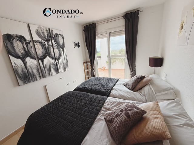 Penthouse til salg i Alhama de Murcia med swimmingpool - € 95.000 (Ref: 9322596)