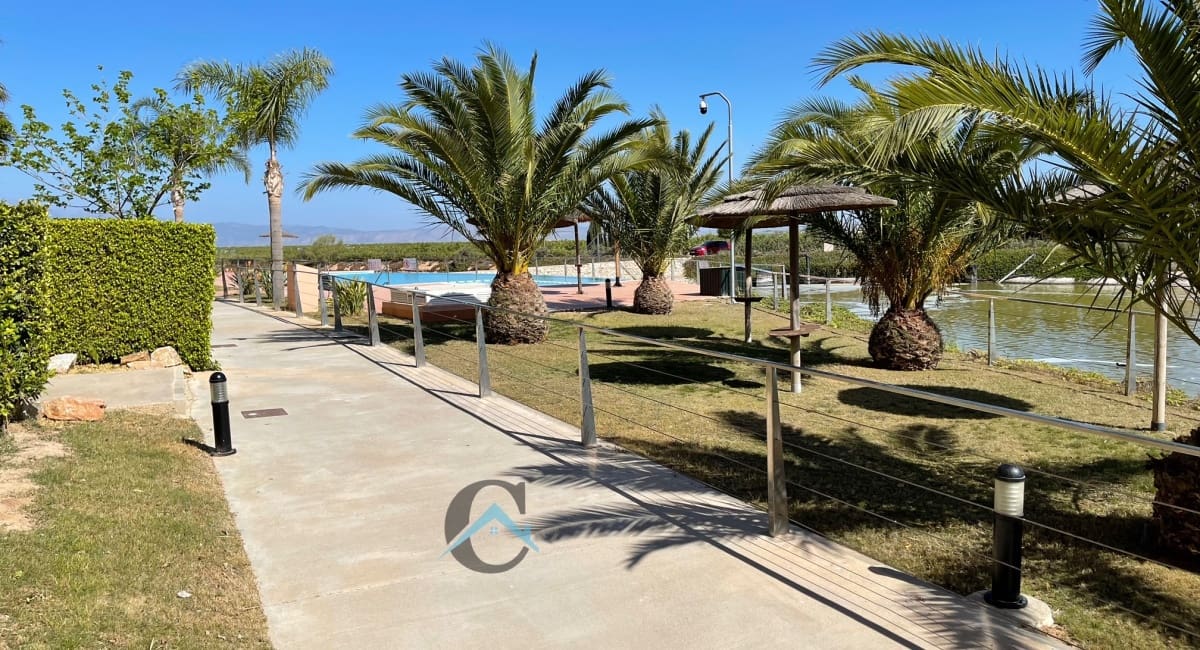2 soverom Leilighet til salgs i Condado de Alhama med svømmebasseng garasje - € 105 000 (Ref: 9341079)