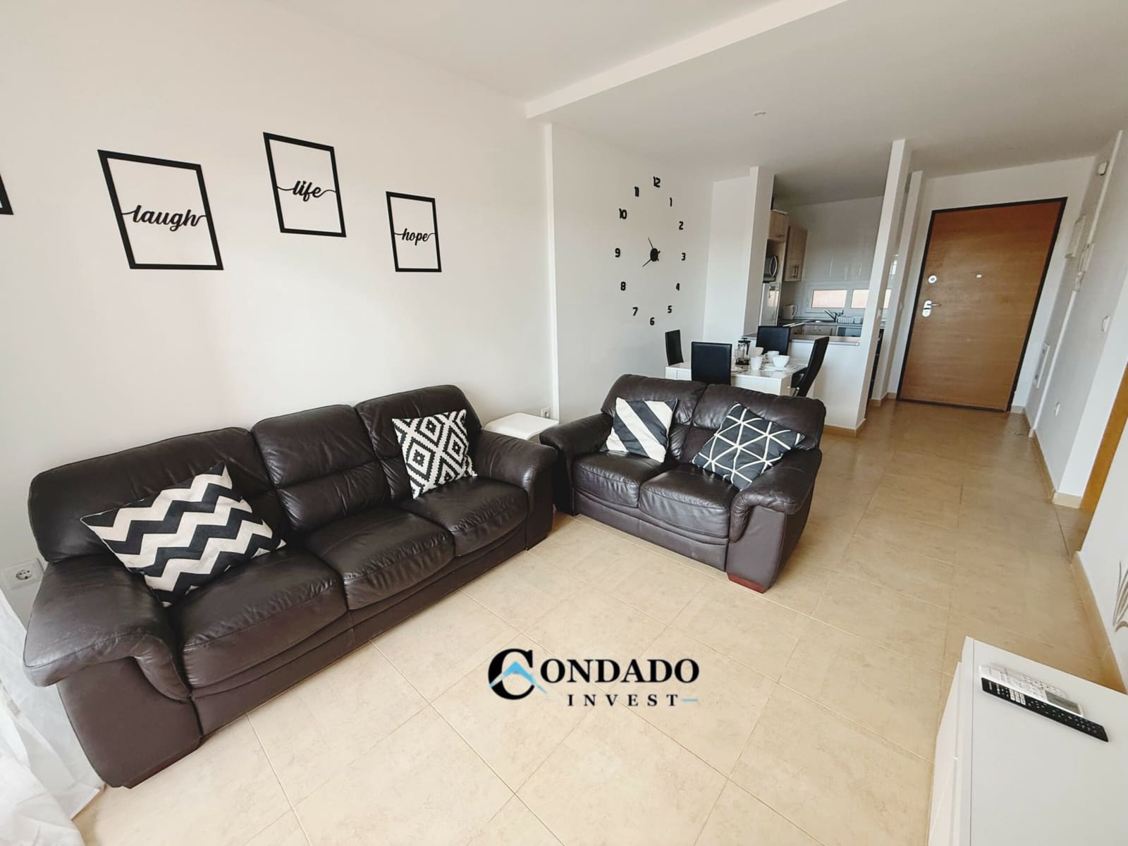 2 soverom Leilighet til salgs i Condado de Alhama med svømmebasseng garasje - € 105 000 (Ref: 9341079)