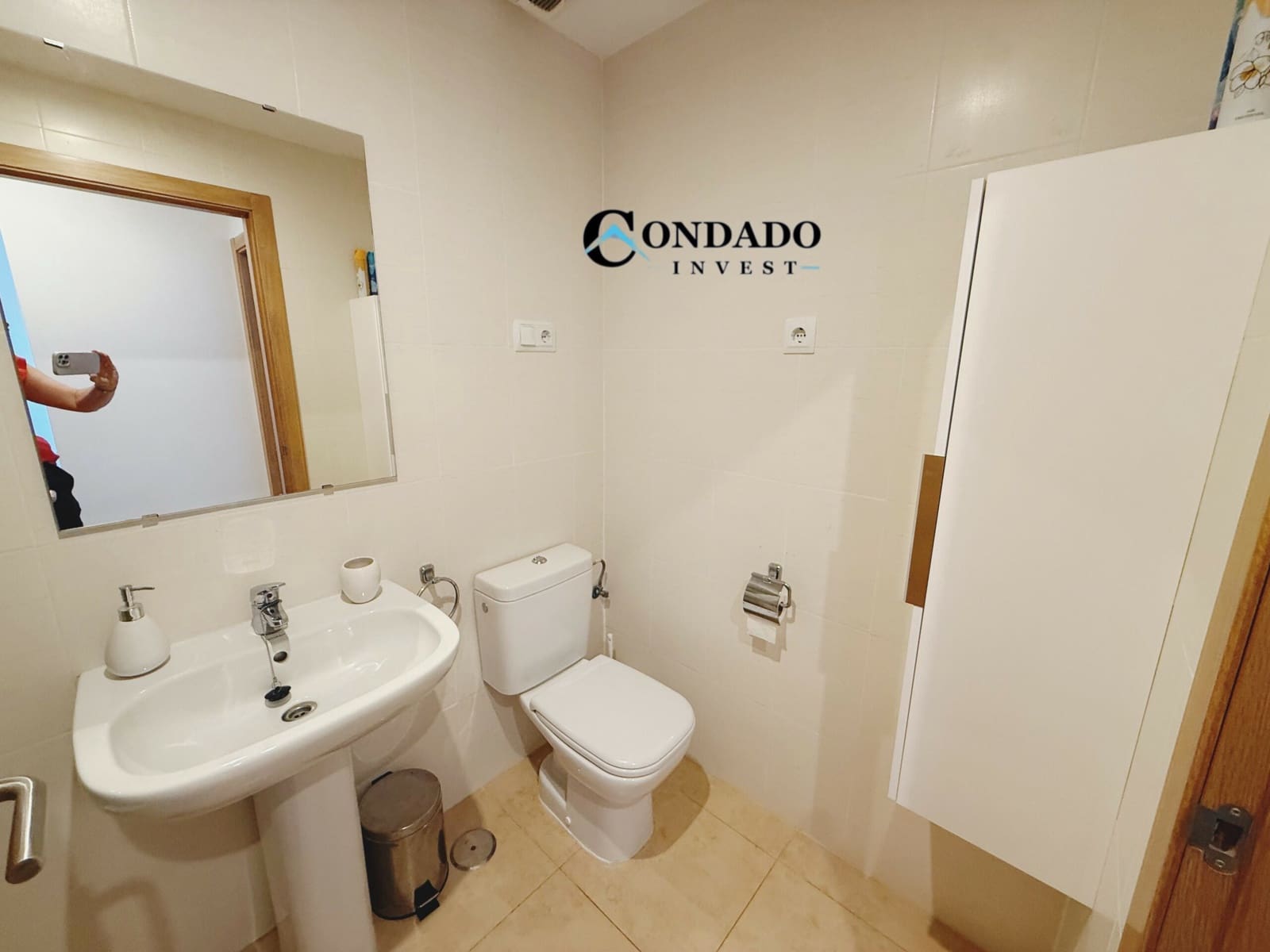 2 soverom Leilighet til salgs i Condado de Alhama med svømmebasseng garasje - € 105 000 (Ref: 9341079)