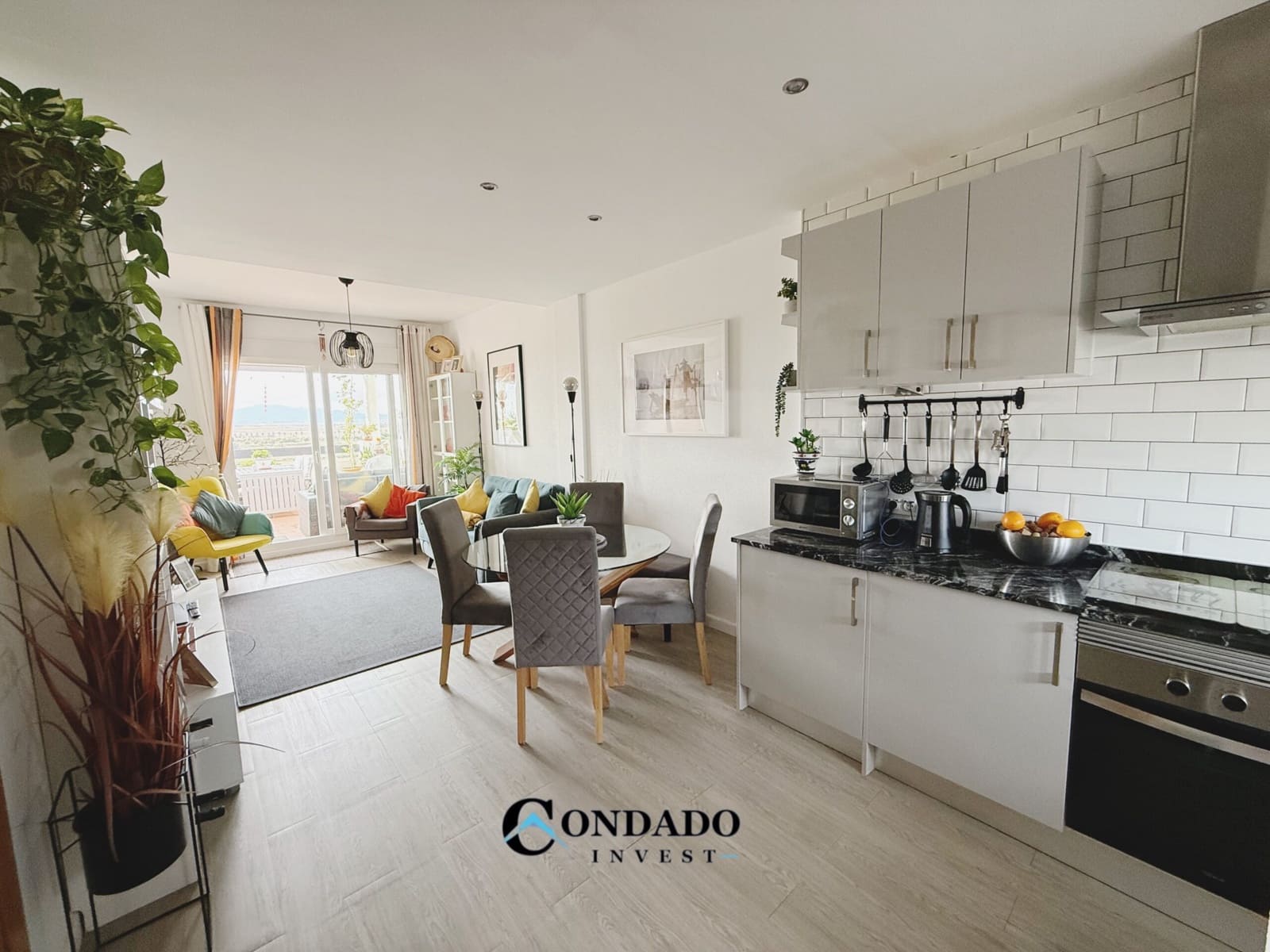 1 soverom Penthouse til salgs i Condado de Alhama med svømmebasseng - € 135 000 (Ref: 9353448)