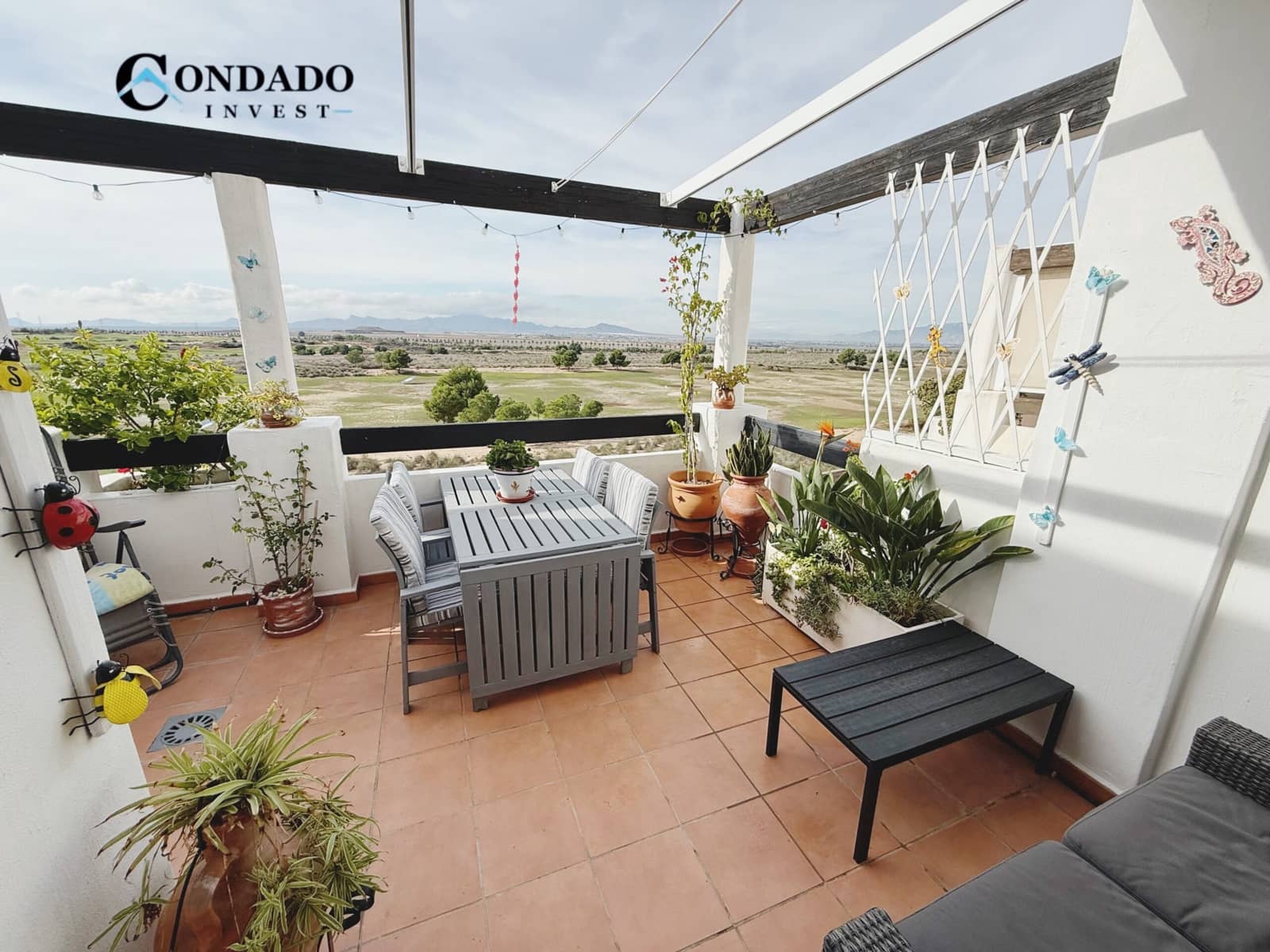 1 soverom Penthouse til salgs i Condado de Alhama med svømmebasseng - € 135 000 (Ref: 9353448)