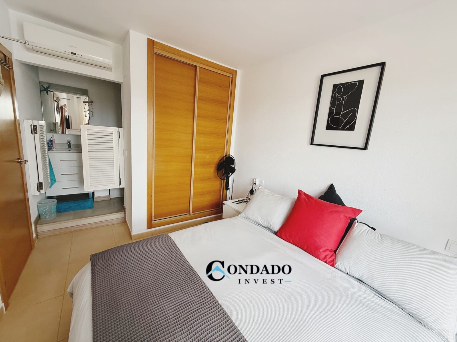 1 soverom Penthouse til salgs i Condado de Alhama med svømmebasseng - € 135 000 (Ref: 9353448)