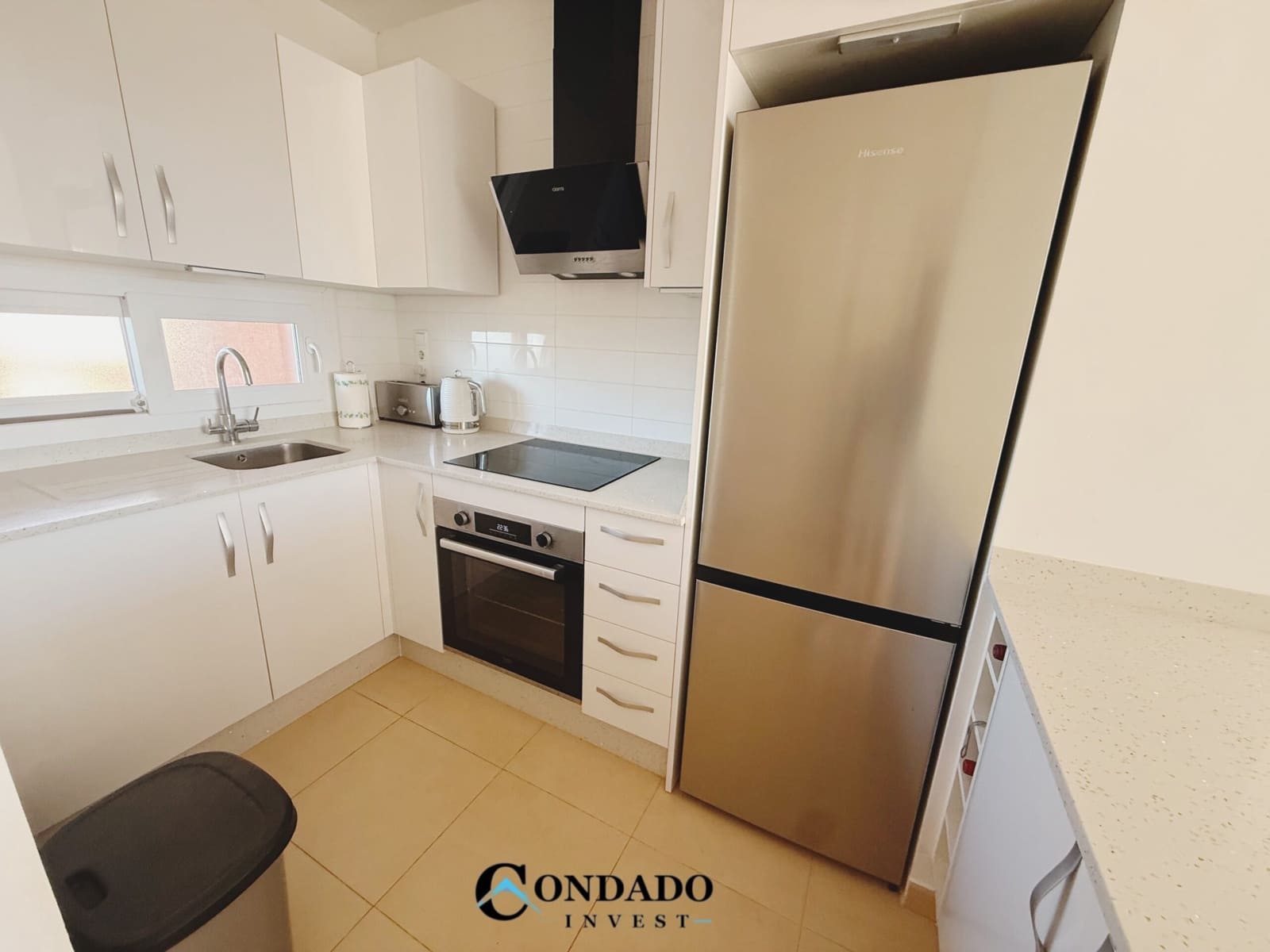 2 makuuhuone Huoneisto myytävänä paikassa Condado de Alhama mukana uima-altaan 
autotalli - 110 000 € (Ref: 9355673)