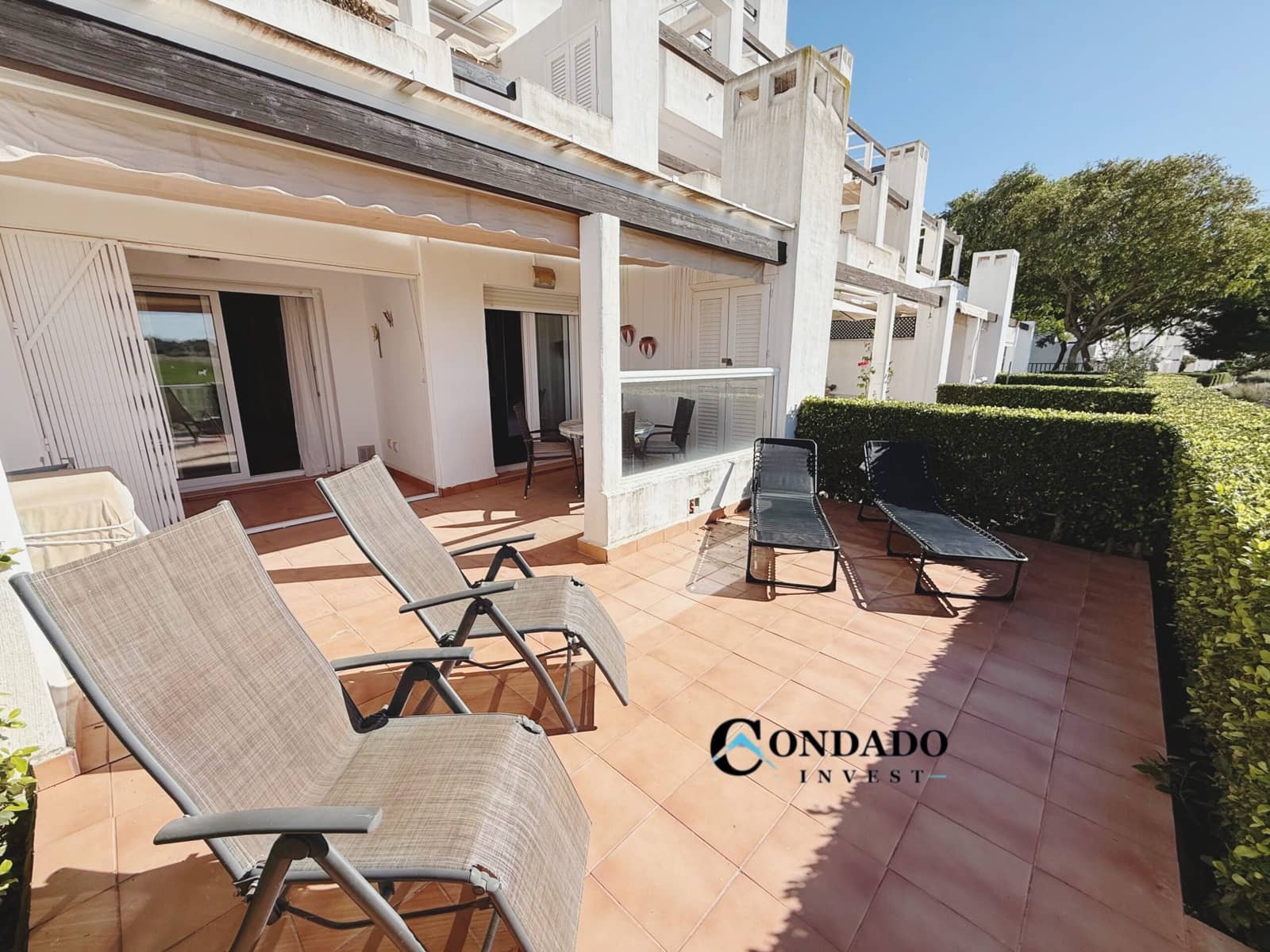 2 soverom Penthouse til salgs i Condado de Alhama med svømmebasseng - € 115 000 (Ref: 9390417)