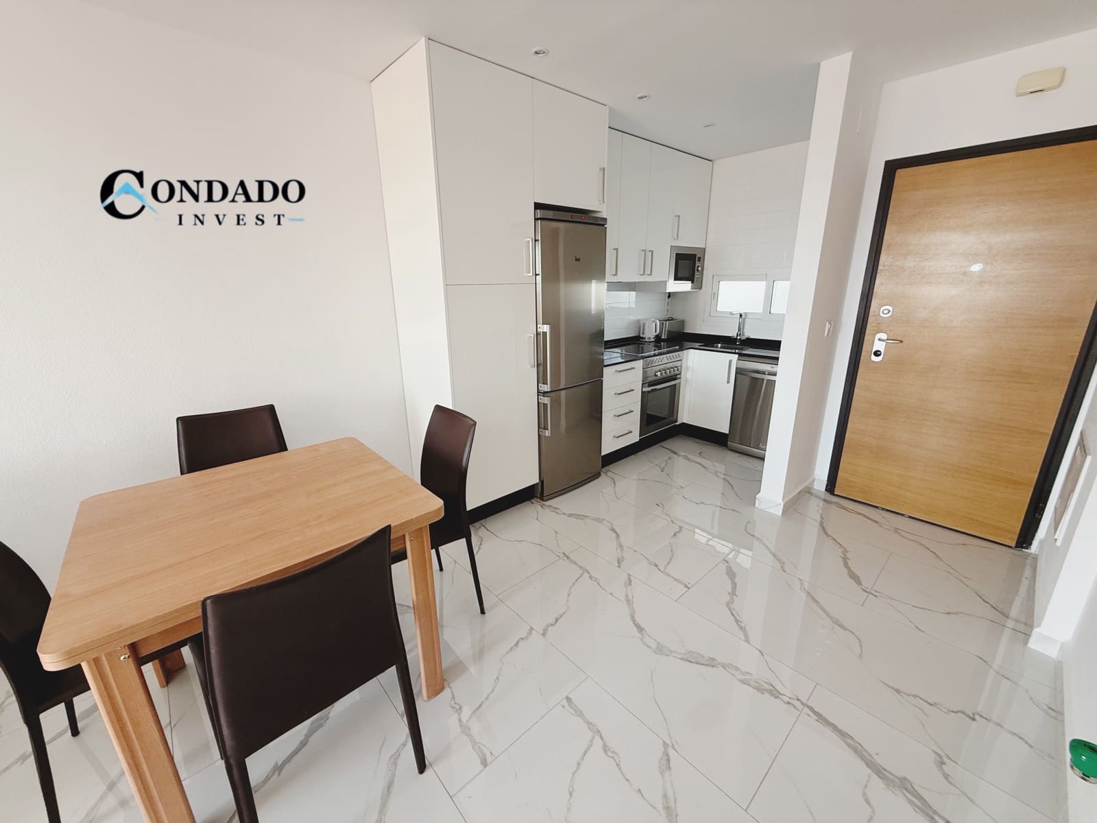 2 sypialnia Penthouse na sprzedaż w Condado de Alhama z basenem garażem - 135 000 € (Ref: 9437540)