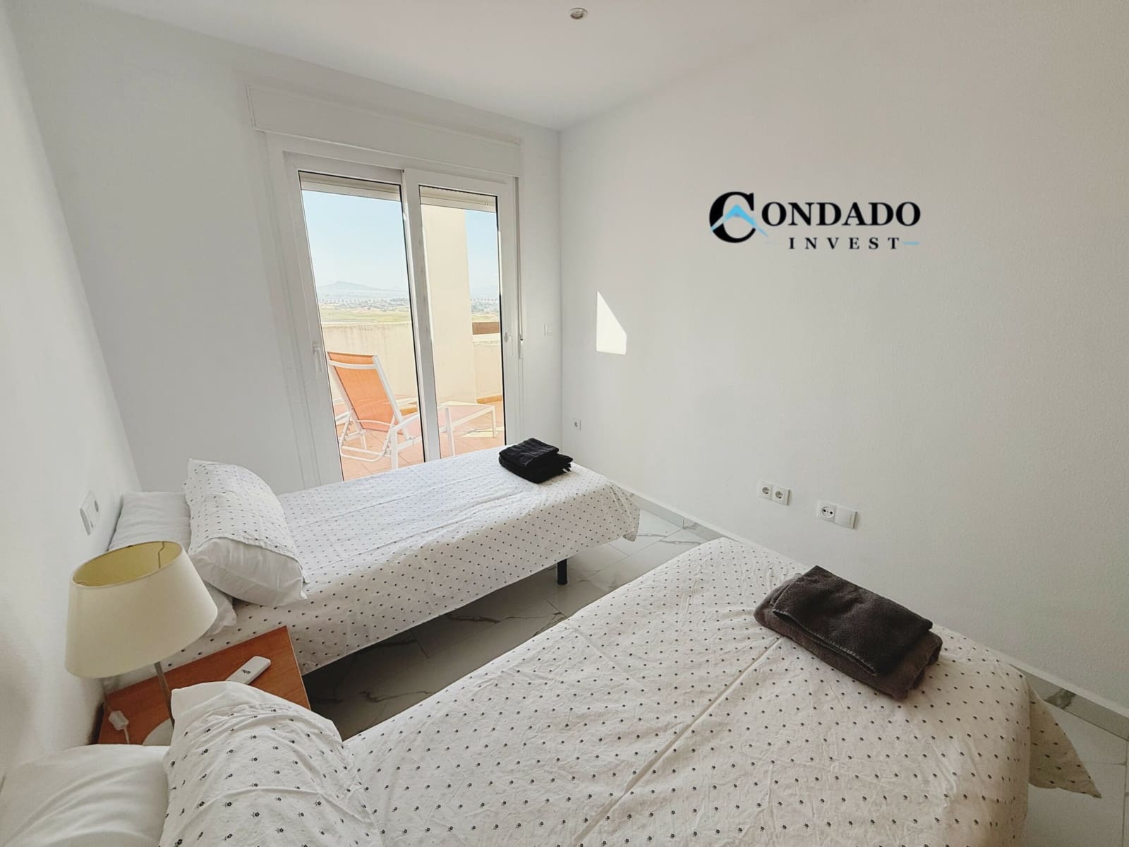 2 soverom Penthouse til salgs i Condado de Alhama med svømmebasseng garasje - € 135 000 (Ref: 9437540)