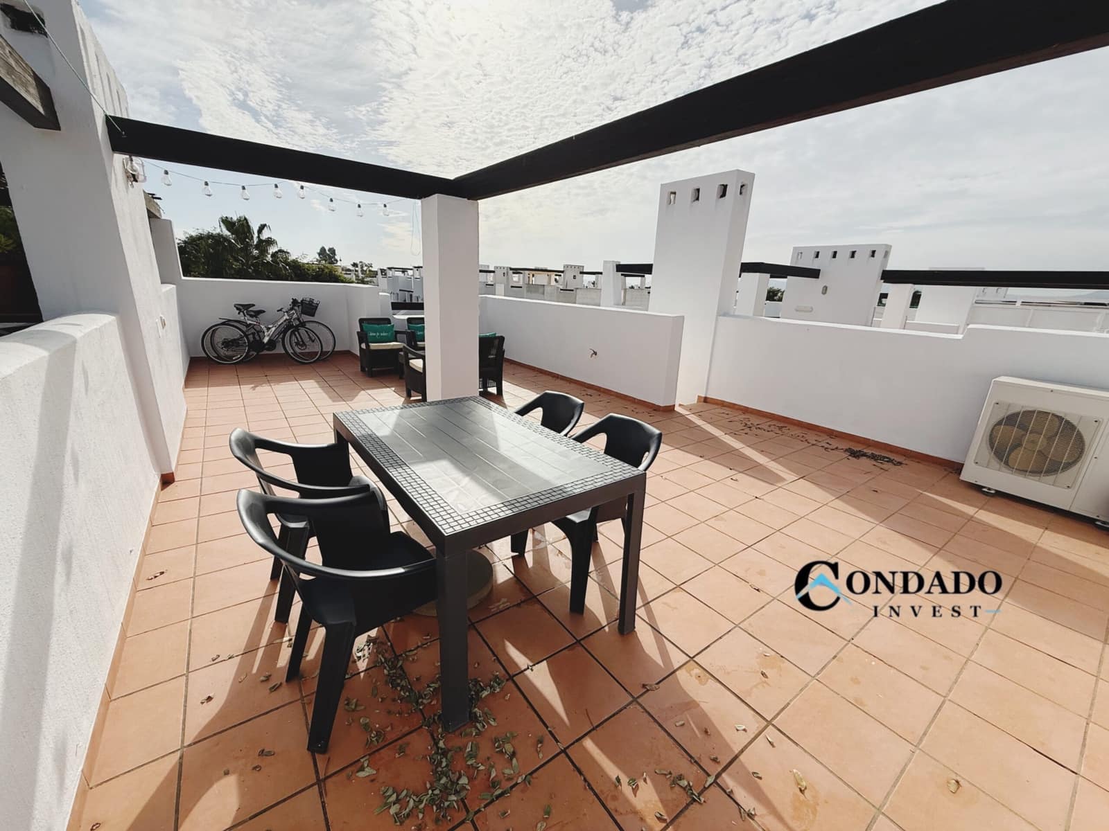 2 slaapkamer Appartement te koop in Condado de Alhama met zwembad garage - € 105.000 (Ref: 9450304)