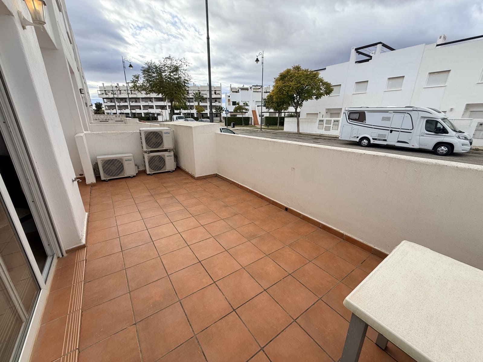 3 sypialnia Apartament na sprzedaż w Condado de Alhama z basenem - 107 000 € (Ref: 9552663)