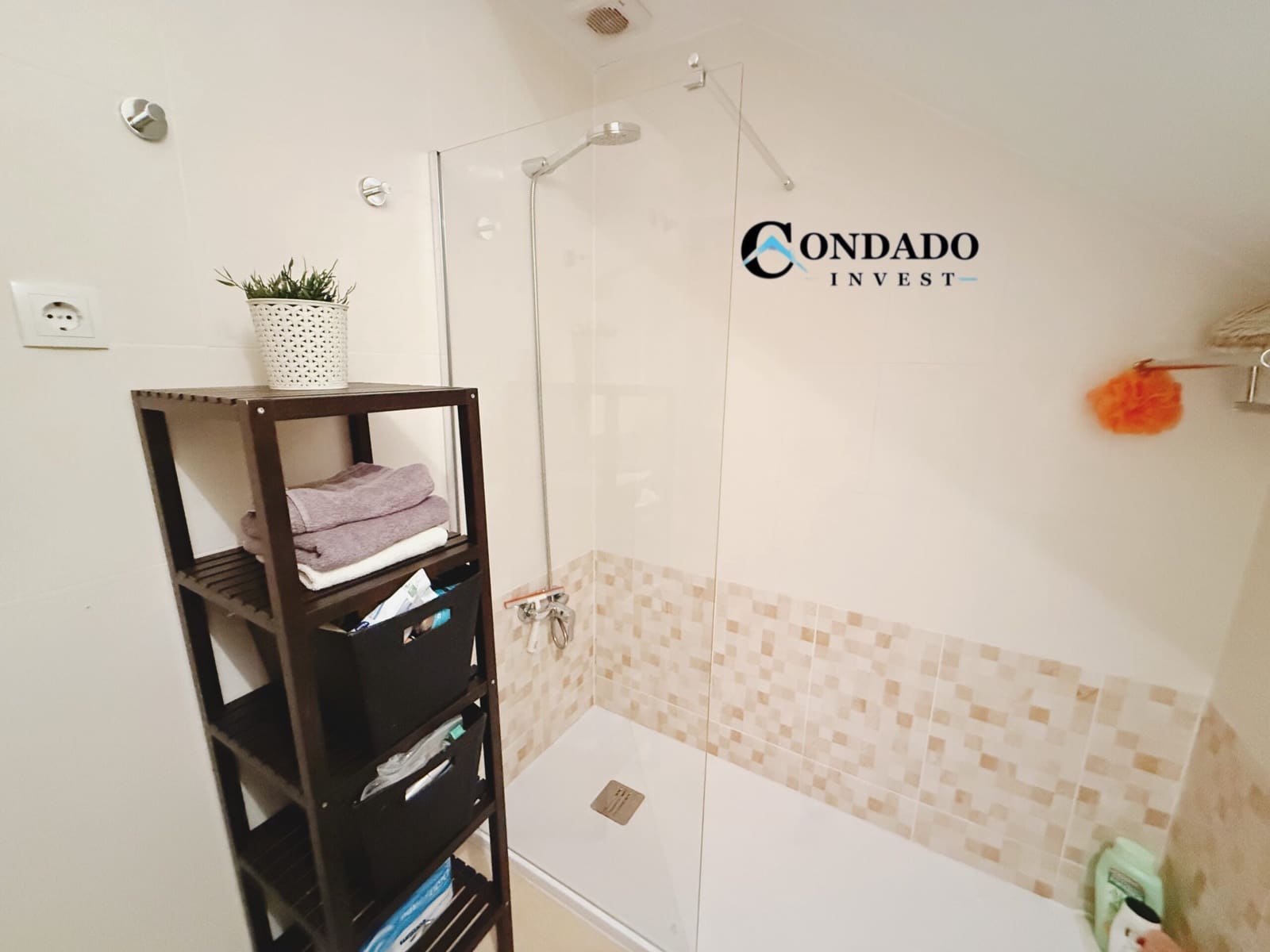 2 bedroom Apartment for sale in Condado de Alhama with pool - € 110,000 (Ref: 9594709)