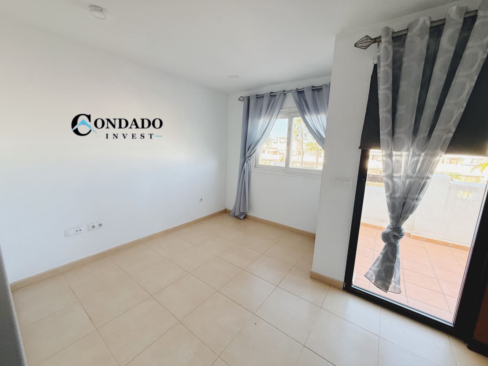 2 sovrum Lägenhet till salu i Condado de Alhama med pool - 99 950 € (Ref: 9607239)