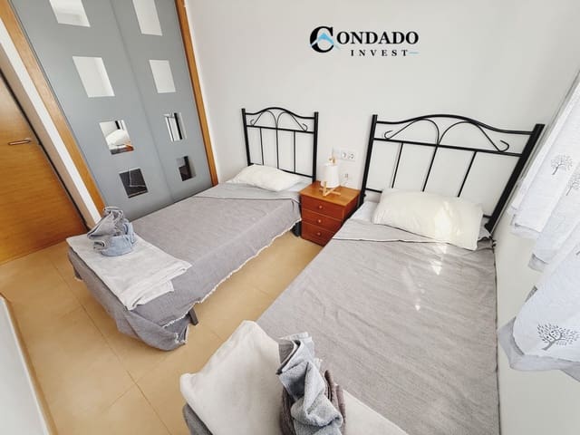 2 makuuhuone Huoneisto myytävänä paikassa Condado de Alhama, Alhama de Murcia mukana uima-altaan 
autotalli - 115 000 € (Ref: 9747701)