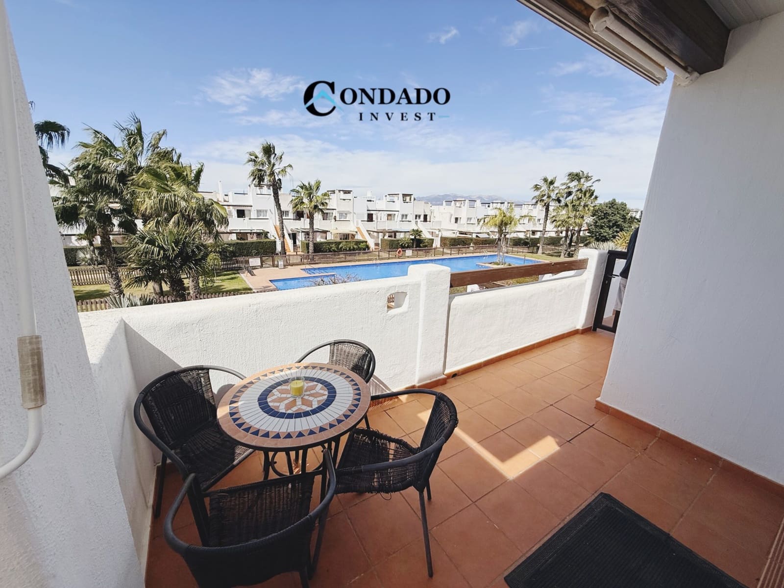 2 makuuhuone Huoneisto myytävänä paikassa Condado de Alhama mukana uima-altaan 
autotalli - 115 000 € (Ref: 9747701)