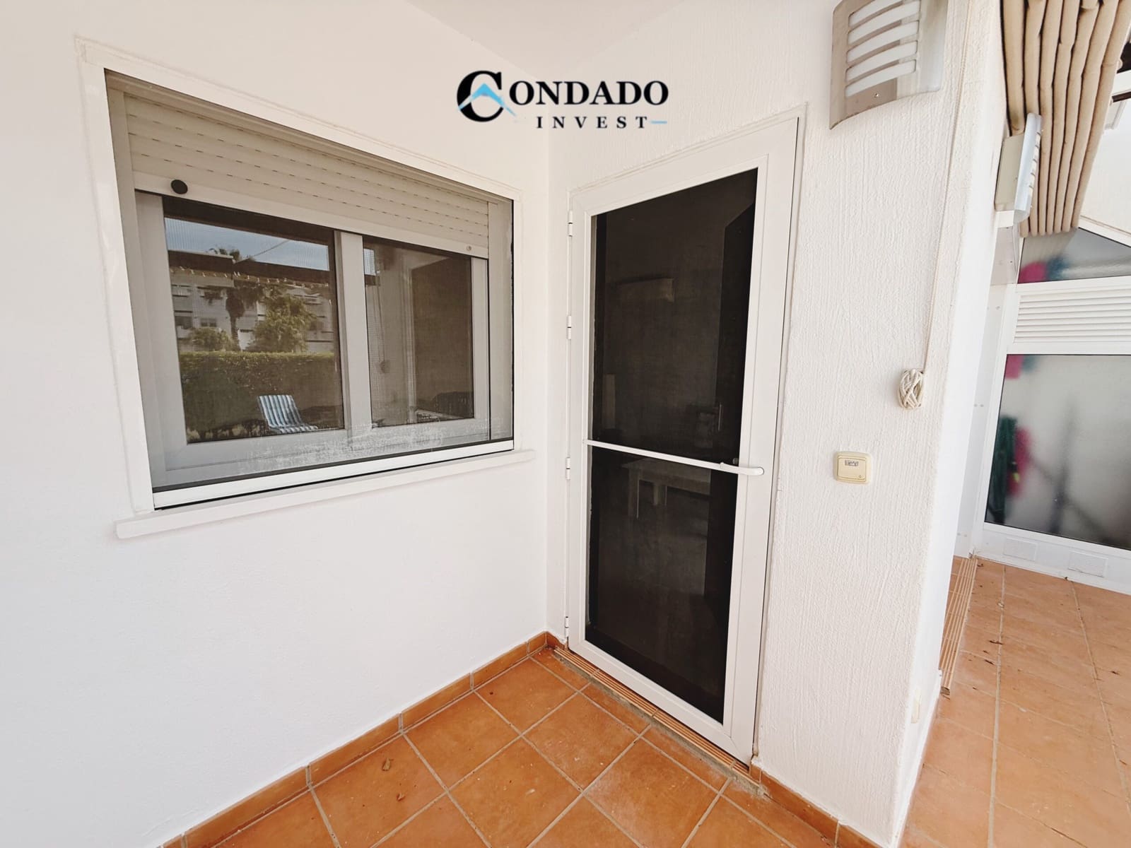 Apartamento de 3 habitaciones en Condado de Alhama en venta con piscina garaje - 127.000 € (Ref: 9758550)