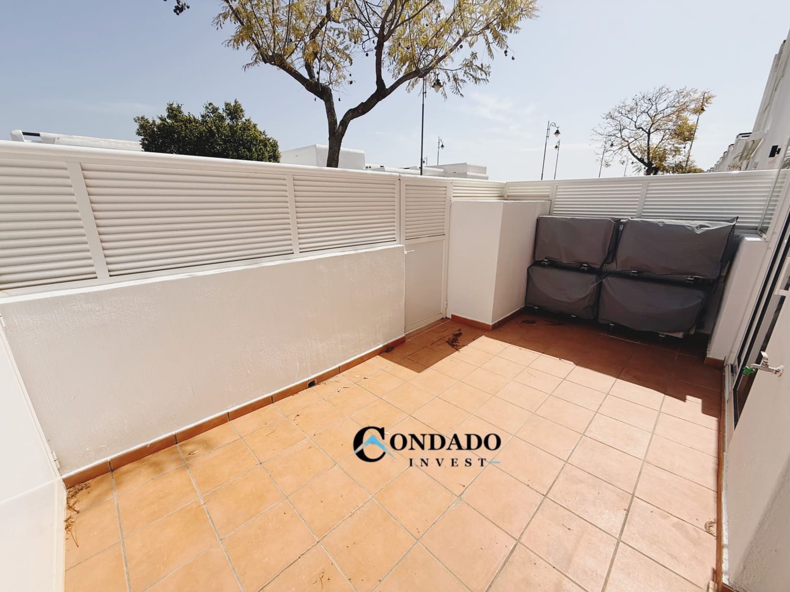 Apartamento de 3 habitaciones en Condado de Alhama en venta con piscina garaje - 127.000 € (Ref: 9758550)