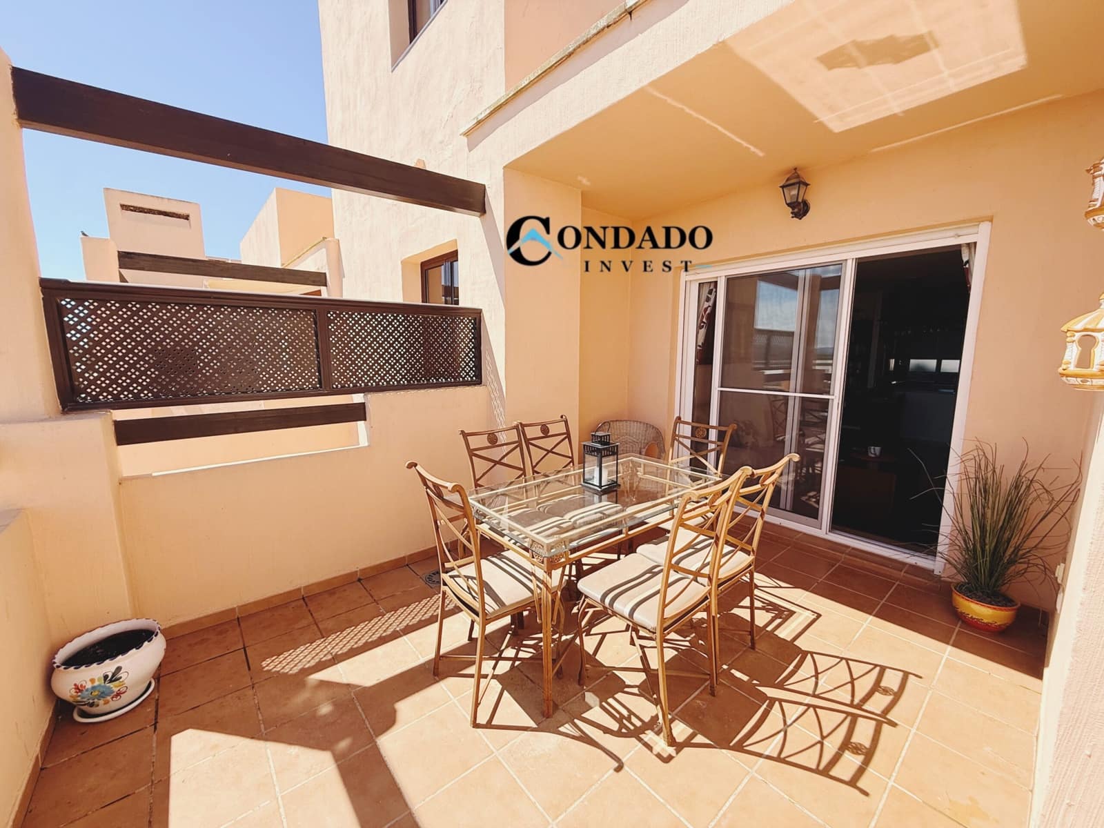 2 soverom Leilighet til salgs i Condado de Alhama med svømmebasseng garasje - € 115 000 (Ref: 9777684)