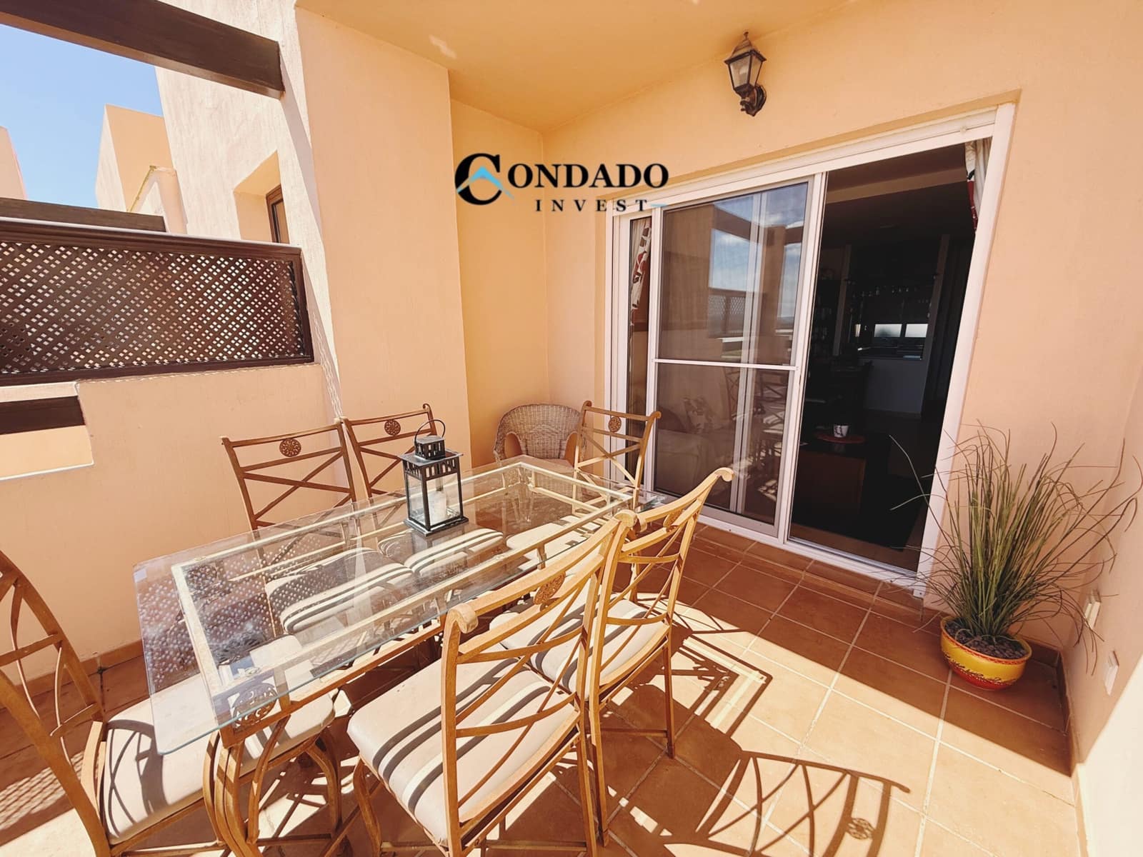 2 soverom Leilighet til salgs i Condado de Alhama med svømmebasseng garasje - € 115 000 (Ref: 9777684)