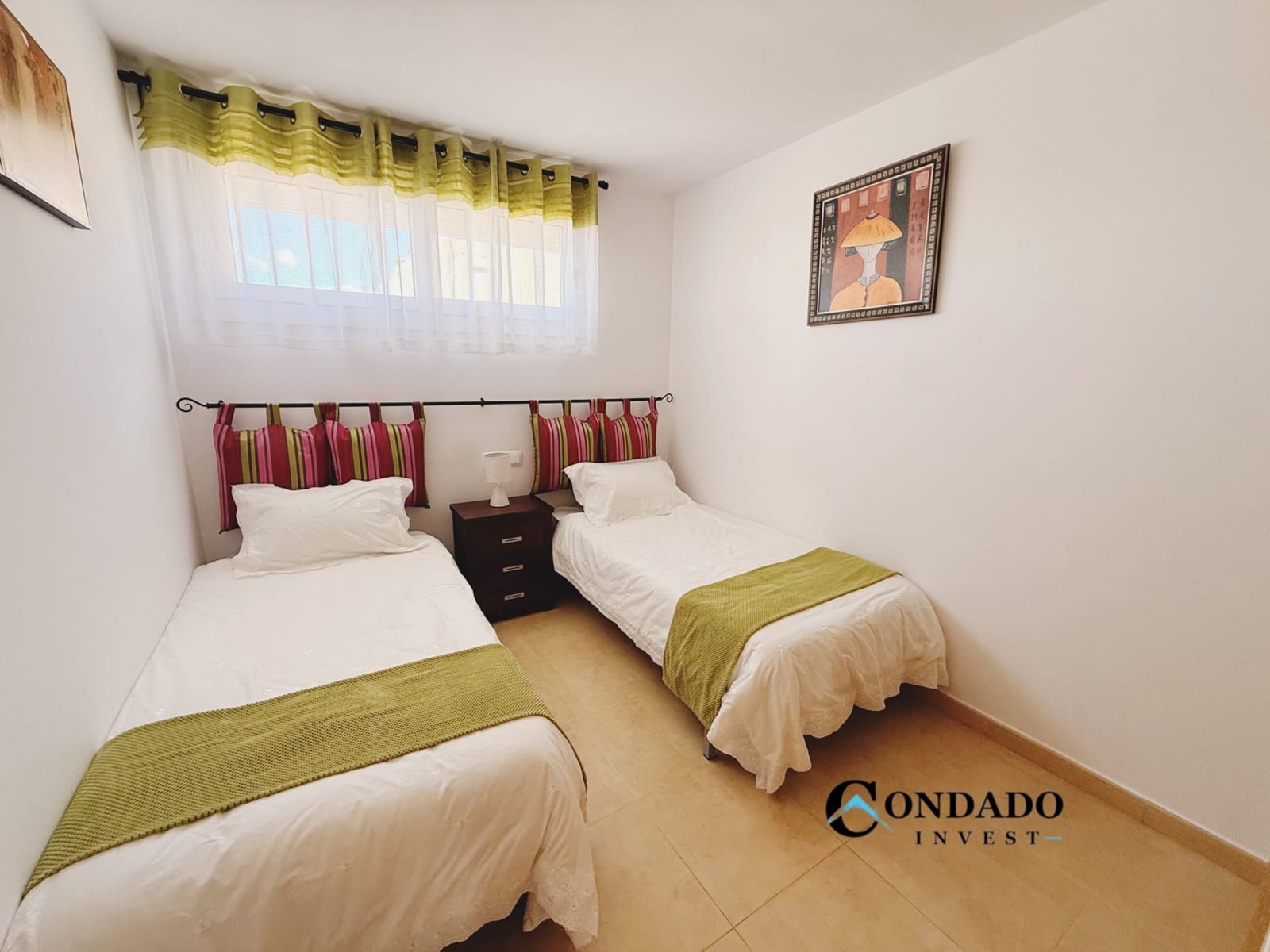 2 soverom Leilighet til salgs i Condado de Alhama med svømmebasseng garasje - € 115 000 (Ref: 9777684)