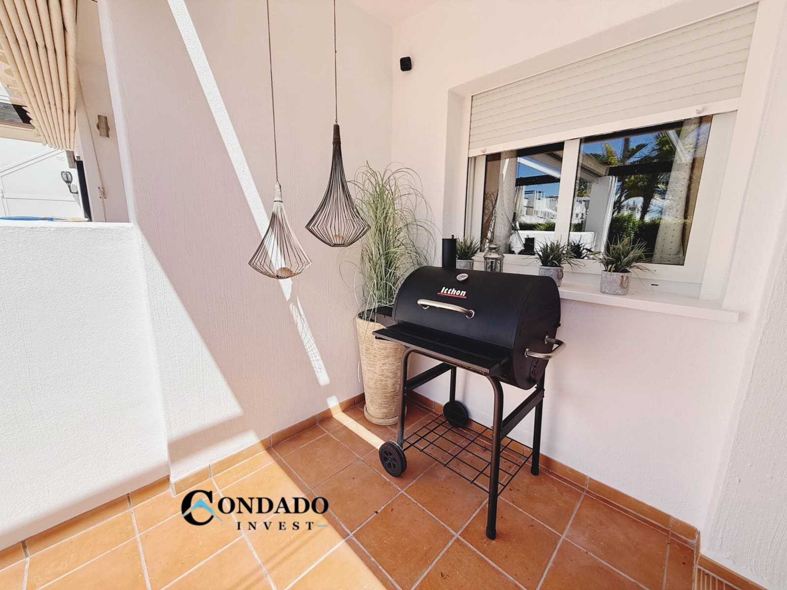 Leilighet til salgs i Condado de Alhama med svømmebasseng garasje - € 129 995 (Ref: 9778669)